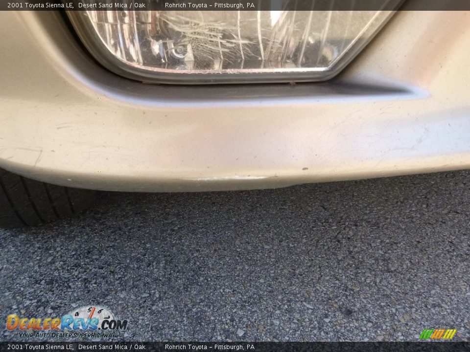 2001 Toyota Sienna LE Desert Sand Mica / Oak Photo #2