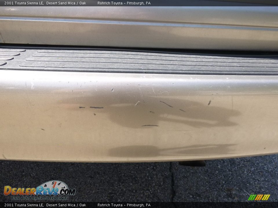 2001 Toyota Sienna LE Desert Sand Mica / Oak Photo #8