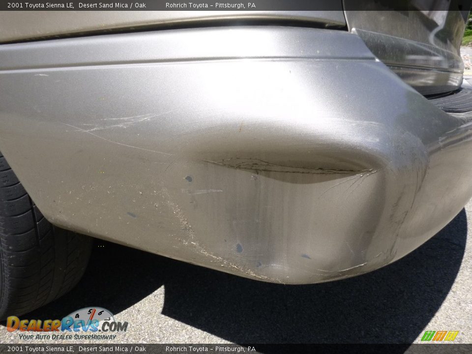 2001 Toyota Sienna LE Desert Sand Mica / Oak Photo #9