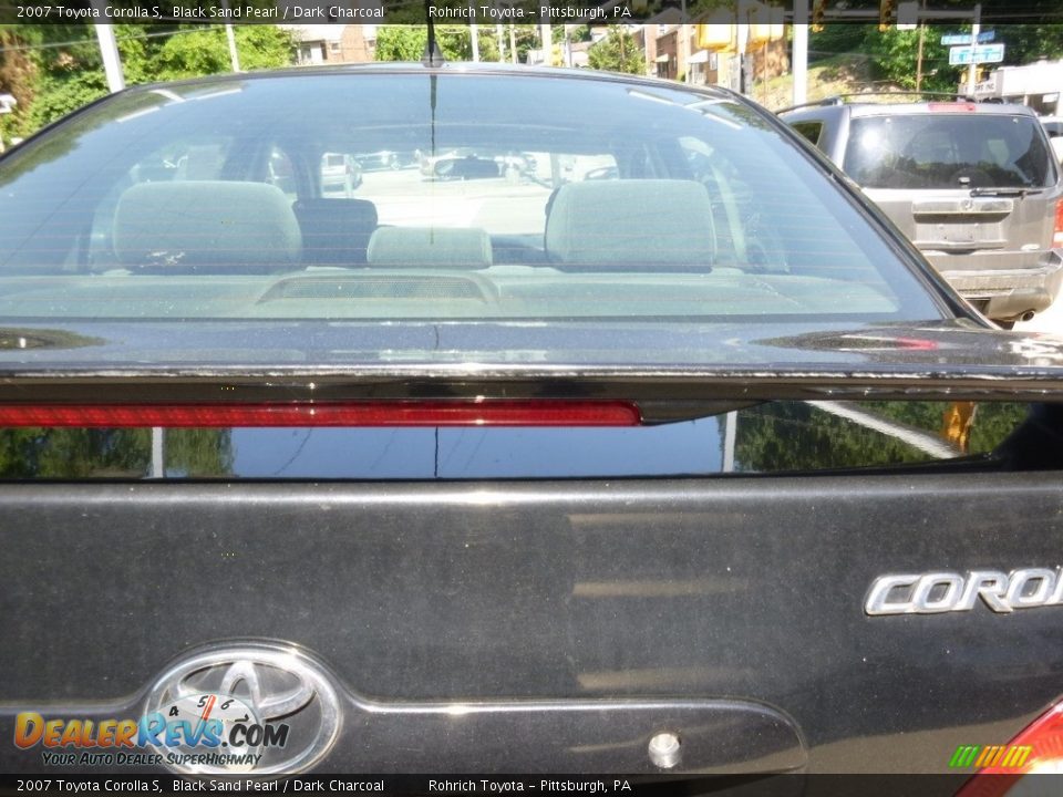 2007 Toyota Corolla S Black Sand Pearl / Dark Charcoal Photo #7