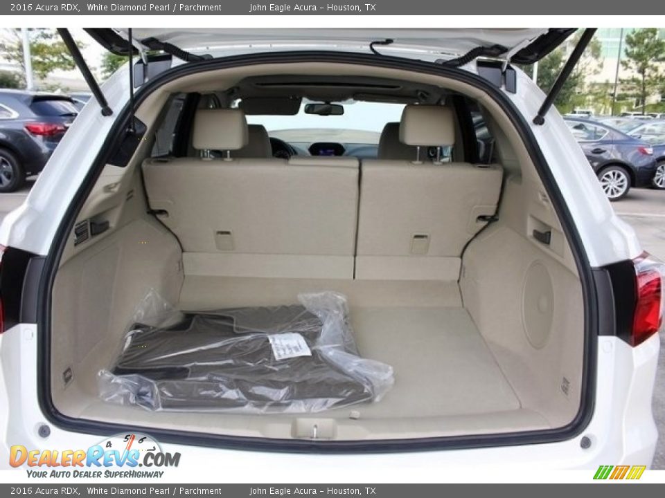 2016 Acura RDX White Diamond Pearl / Parchment Photo #19