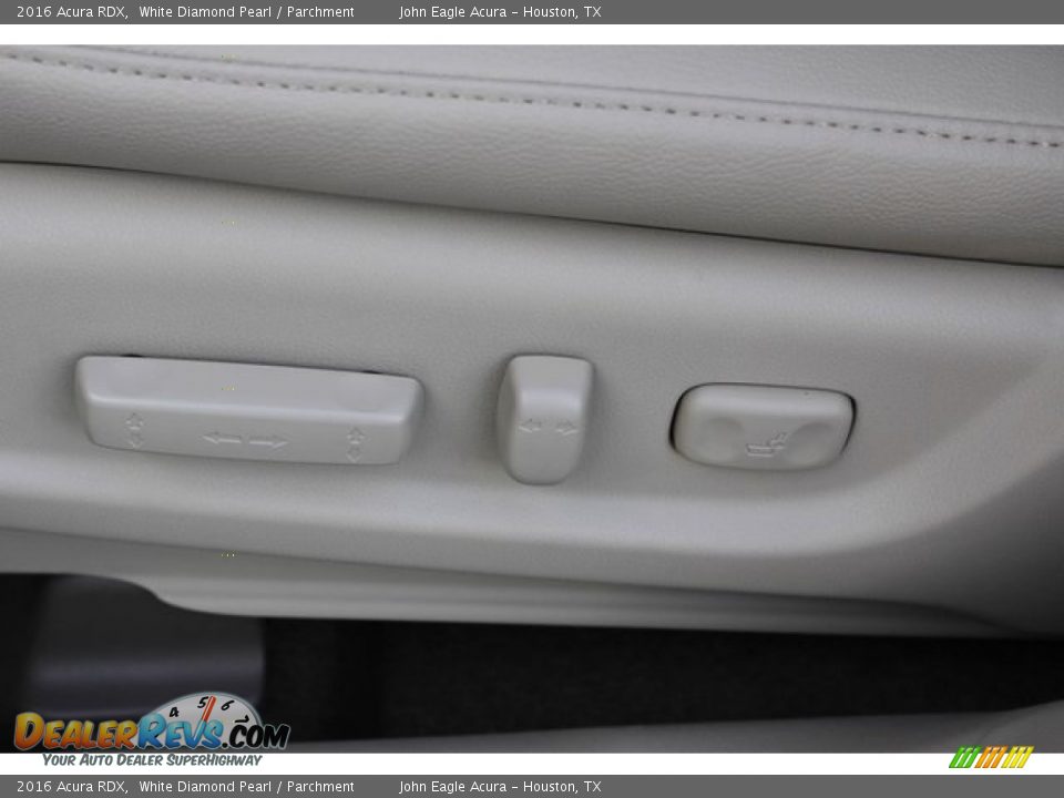 2016 Acura RDX White Diamond Pearl / Parchment Photo #28