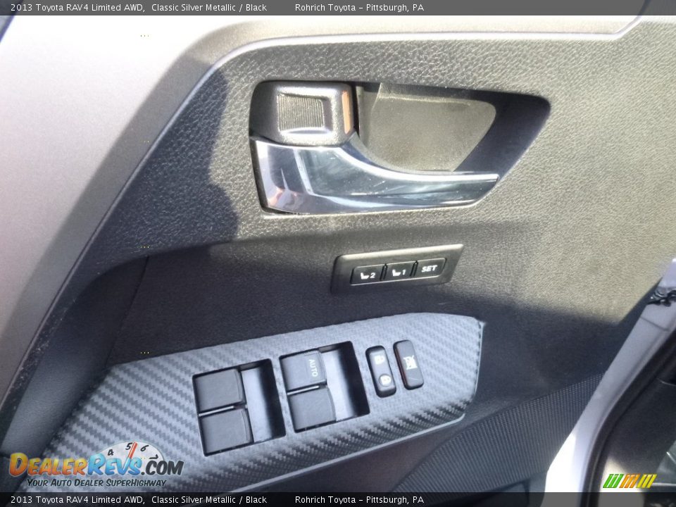2013 Toyota RAV4 Limited AWD Classic Silver Metallic / Black Photo #17