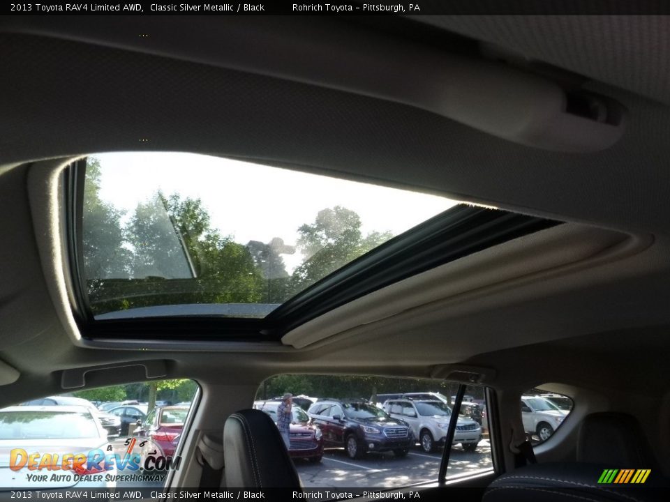 2013 Toyota RAV4 Limited AWD Classic Silver Metallic / Black Photo #19