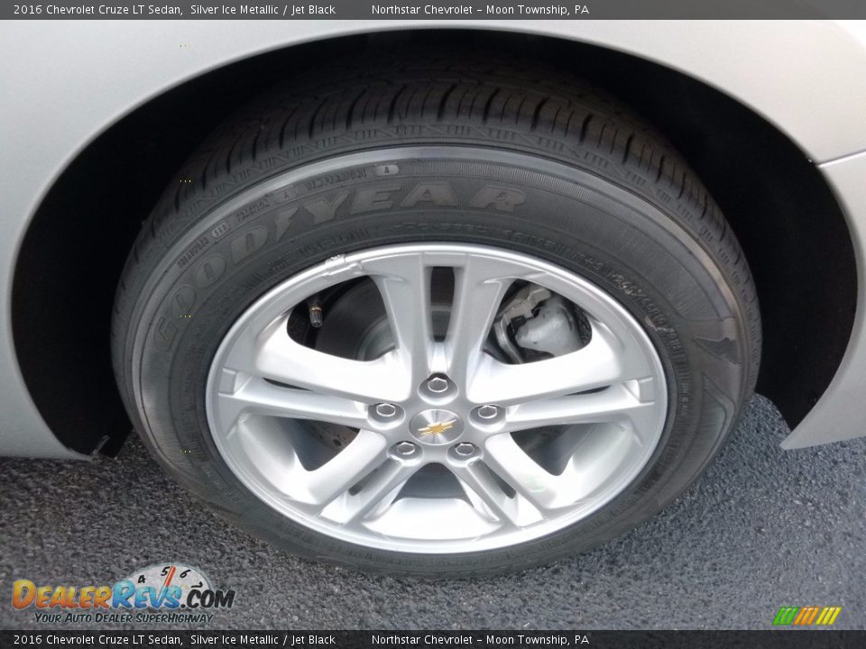 2016 Chevrolet Cruze LT Sedan Silver Ice Metallic / Jet Black Photo #11