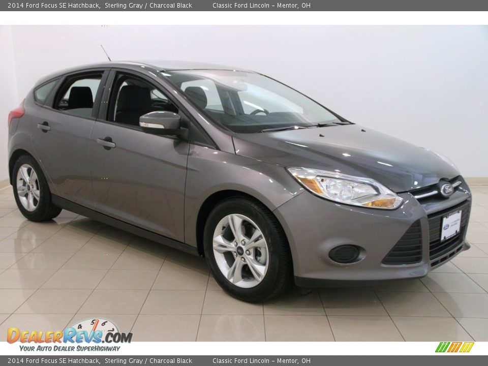 2014 Ford Focus SE Hatchback Sterling Gray / Charcoal Black Photo #1