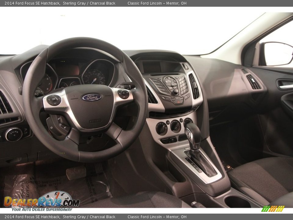 2014 Ford Focus SE Hatchback Sterling Gray / Charcoal Black Photo #6