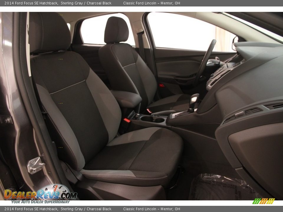 2014 Ford Focus SE Hatchback Sterling Gray / Charcoal Black Photo #15