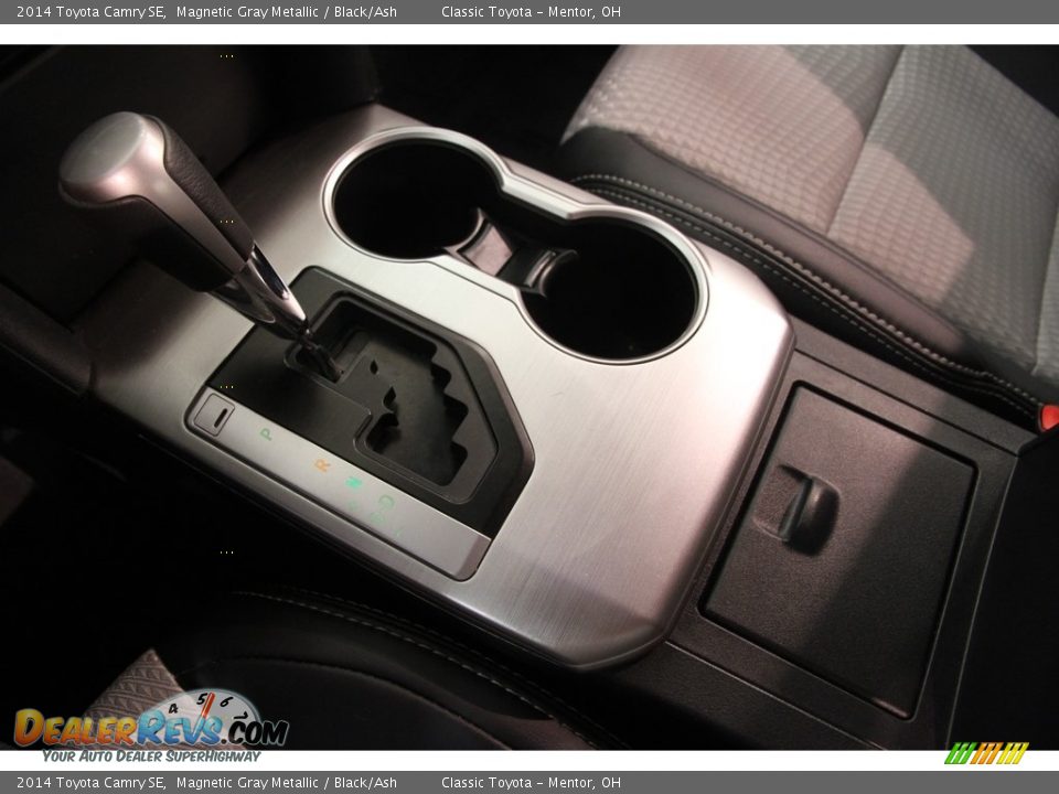 2014 Toyota Camry SE Magnetic Gray Metallic / Black/Ash Photo #11