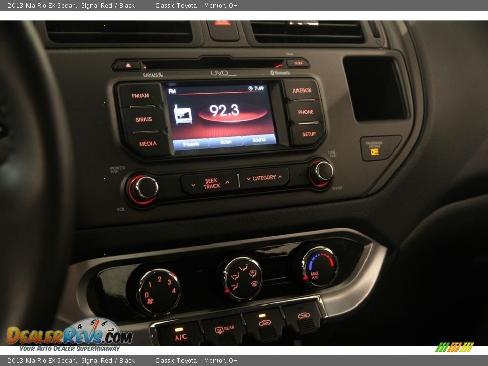 2013 Kia Rio EX Sedan Signal Red / Black Photo #8