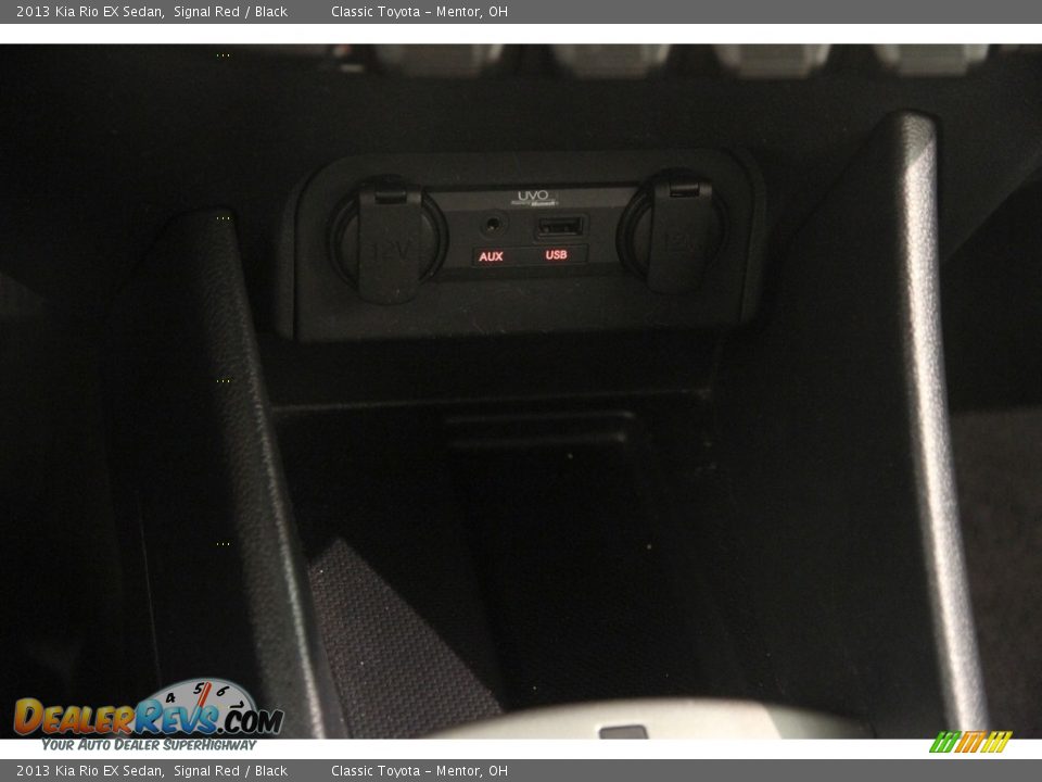 2013 Kia Rio EX Sedan Signal Red / Black Photo #11