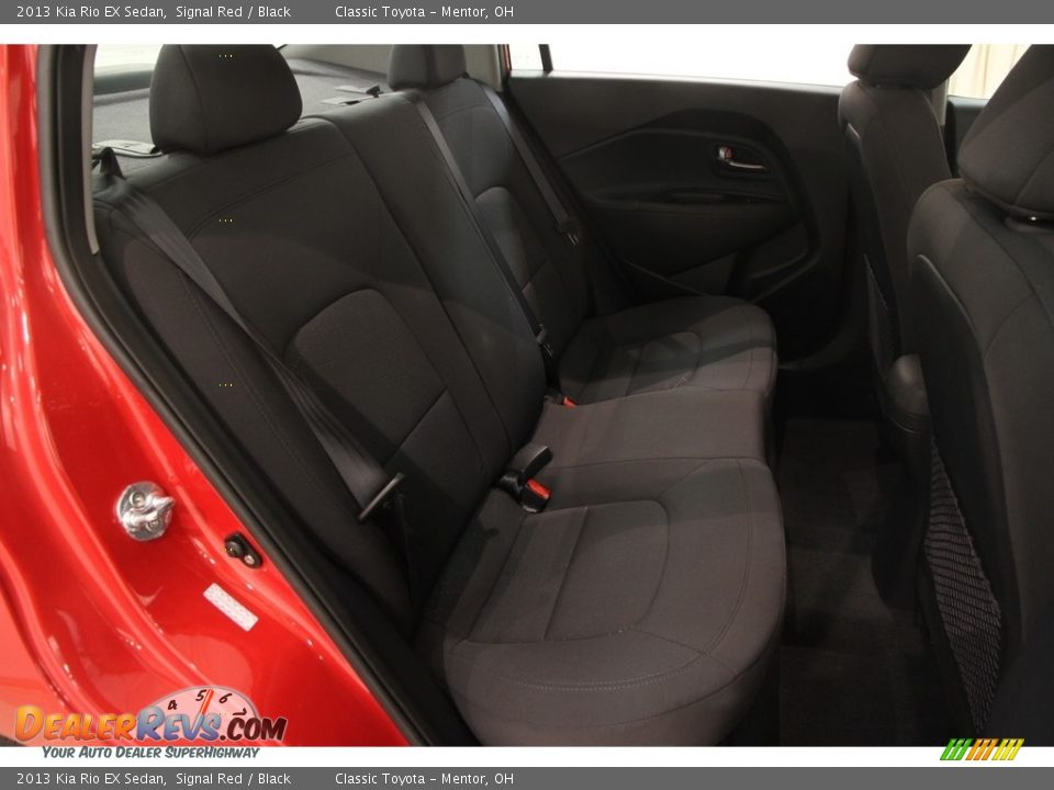 2013 Kia Rio EX Sedan Signal Red / Black Photo #14