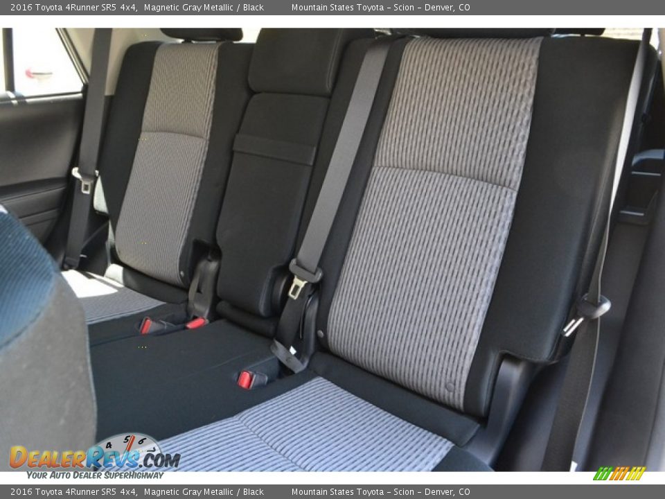 2016 Toyota 4Runner SR5 4x4 Magnetic Gray Metallic / Black Photo #7