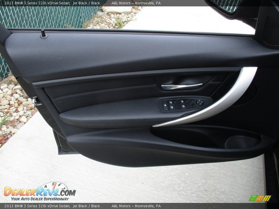 2013 BMW 3 Series 328i xDrive Sedan Jet Black / Black Photo #10