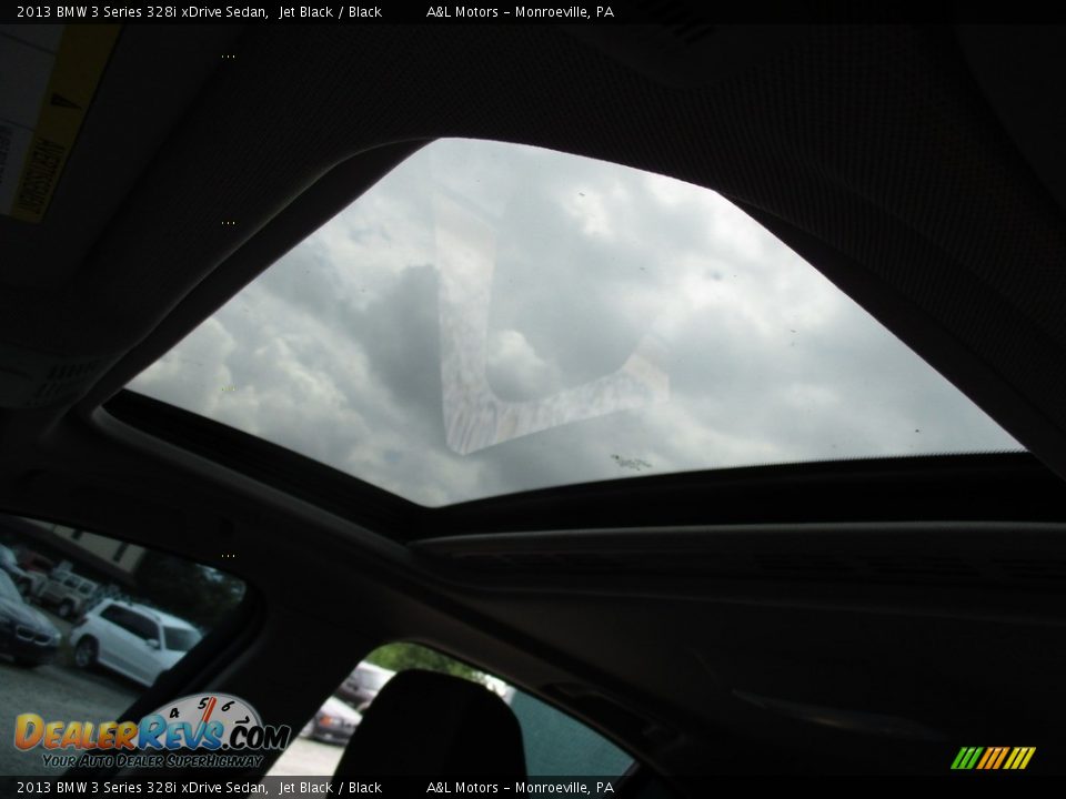 2013 BMW 3 Series 328i xDrive Sedan Jet Black / Black Photo #11