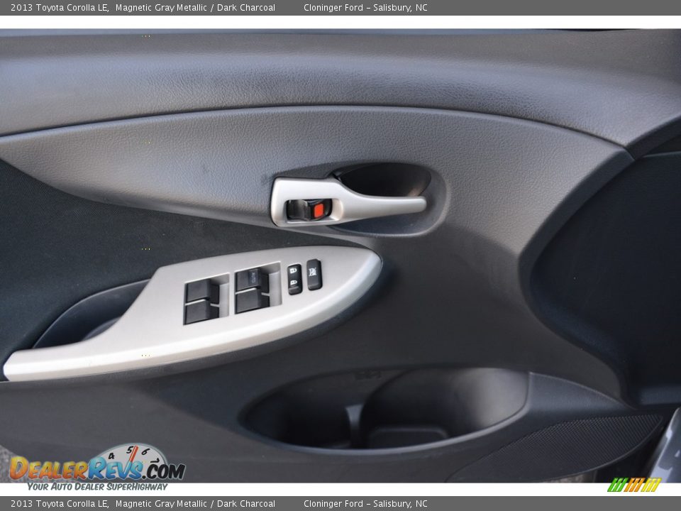 2013 Toyota Corolla LE Magnetic Gray Metallic / Dark Charcoal Photo #8