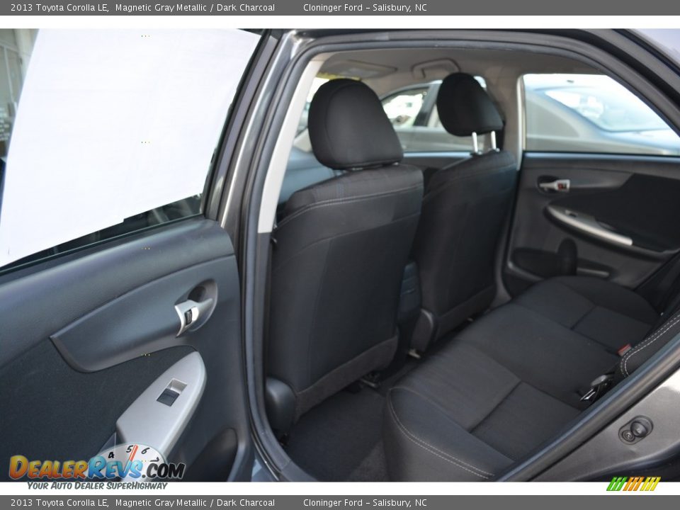 2013 Toyota Corolla LE Magnetic Gray Metallic / Dark Charcoal Photo #11