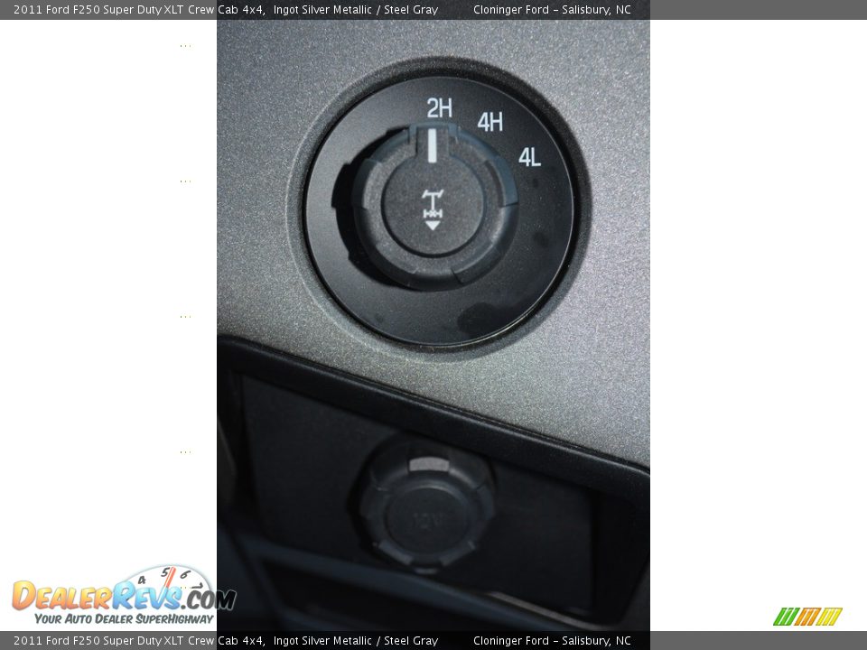 2011 Ford F250 Super Duty XLT Crew Cab 4x4 Ingot Silver Metallic / Steel Gray Photo #19