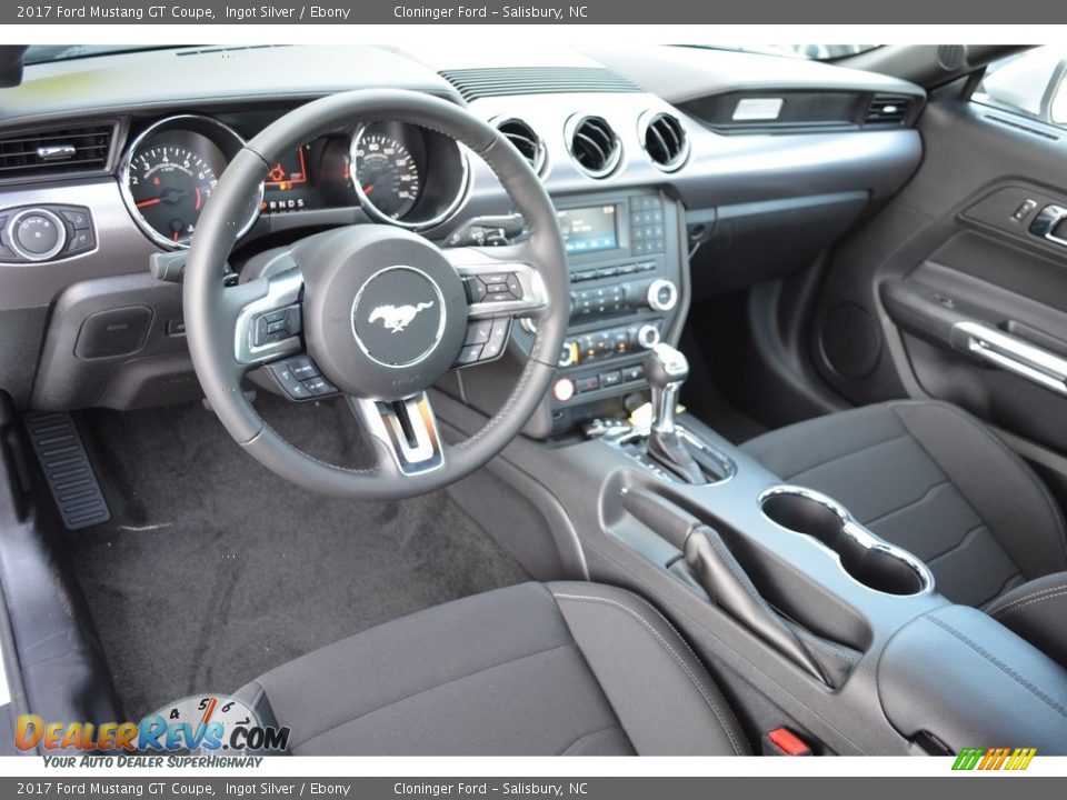 Ebony Interior - 2017 Ford Mustang GT Coupe Photo #7
