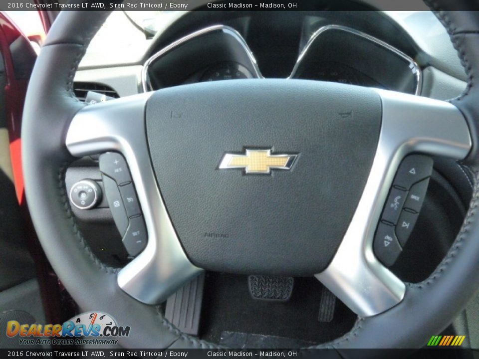 2016 Chevrolet Traverse LT AWD Siren Red Tintcoat / Ebony Photo #4