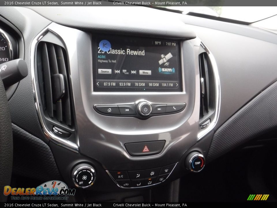 2016 Chevrolet Cruze LT Sedan Summit White / Jet Black Photo #11