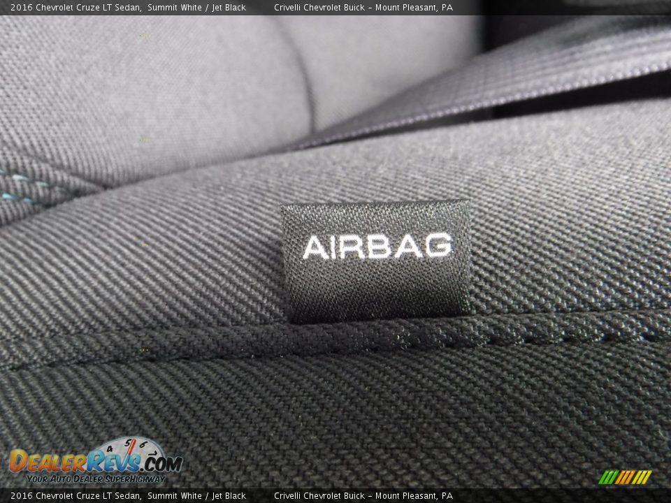 2016 Chevrolet Cruze LT Sedan Summit White / Jet Black Photo #18