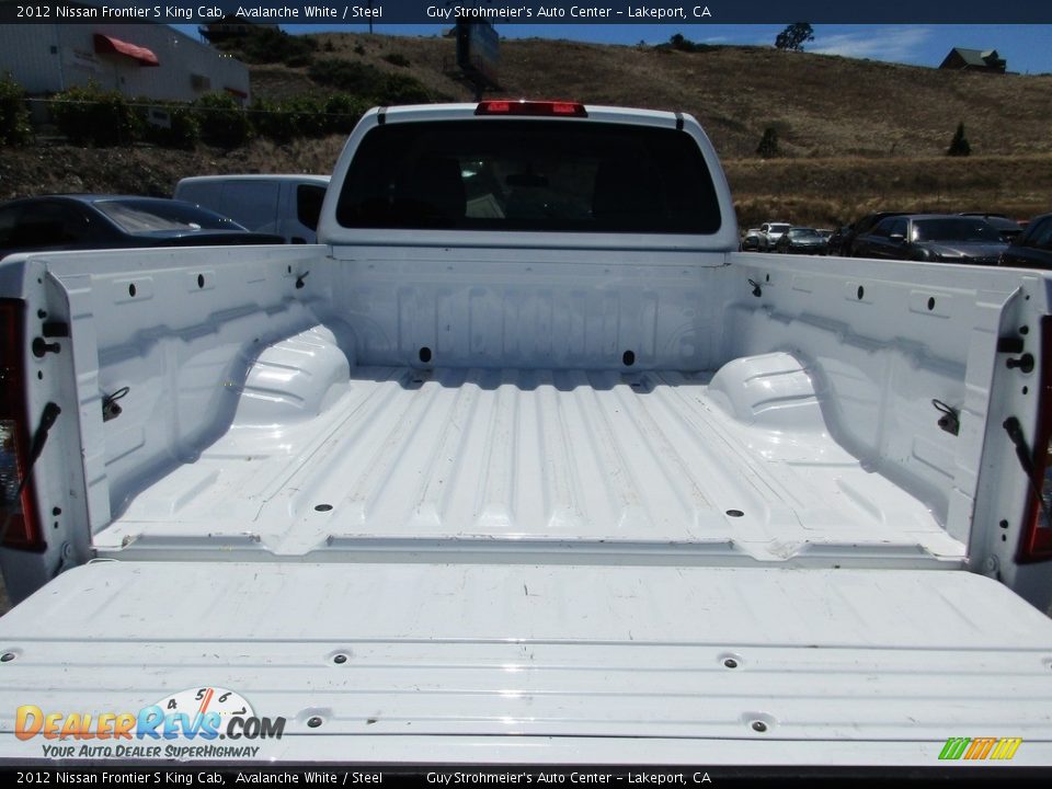 2012 Nissan Frontier S King Cab Avalanche White / Steel Photo #22