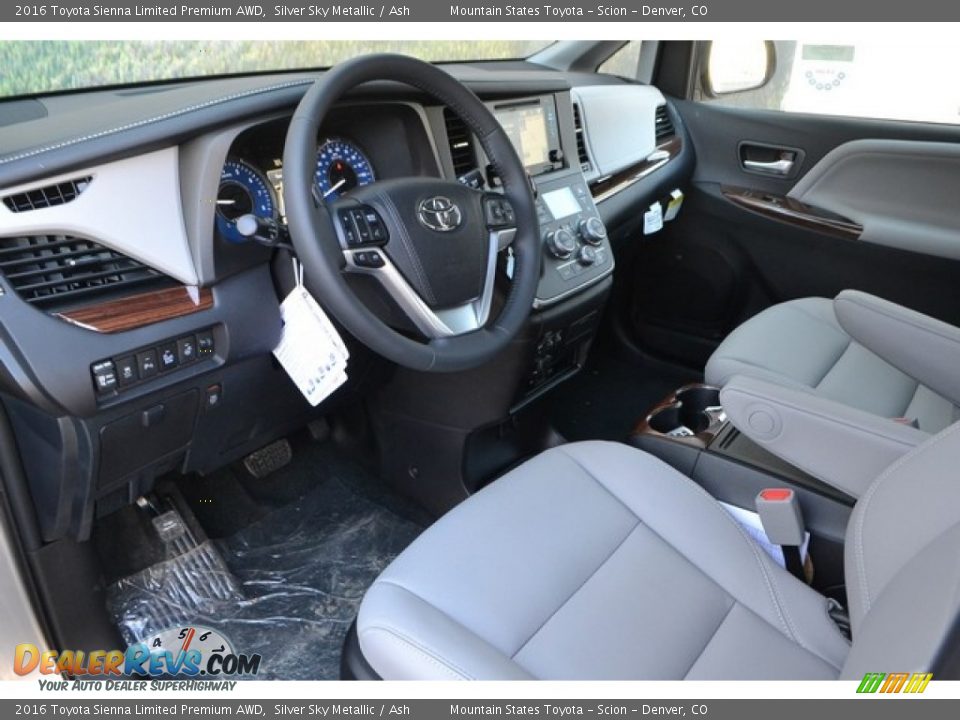 2016 Toyota Sienna Limited Premium AWD Silver Sky Metallic / Ash Photo #5