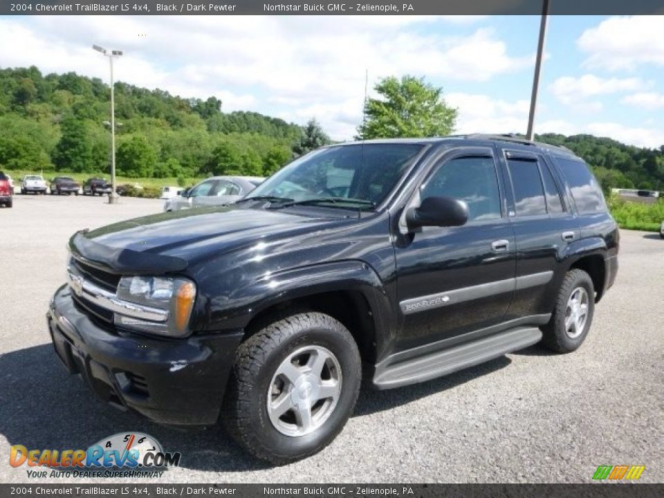 2004 Chevrolet TrailBlazer LS 4x4 Black / Dark Pewter Photo #1