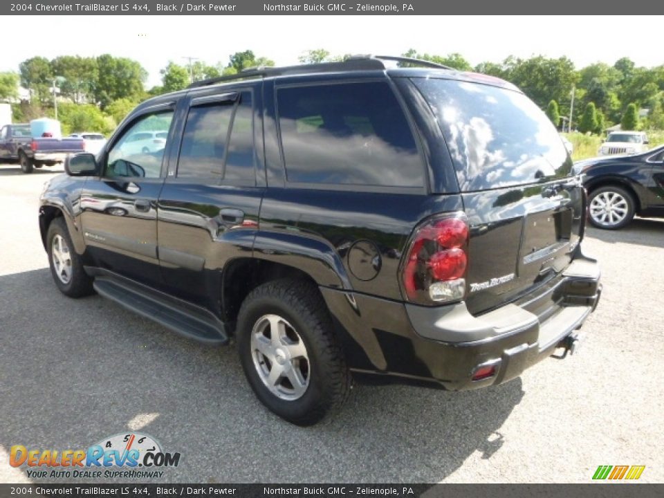 2004 Chevrolet TrailBlazer LS 4x4 Black / Dark Pewter Photo #13