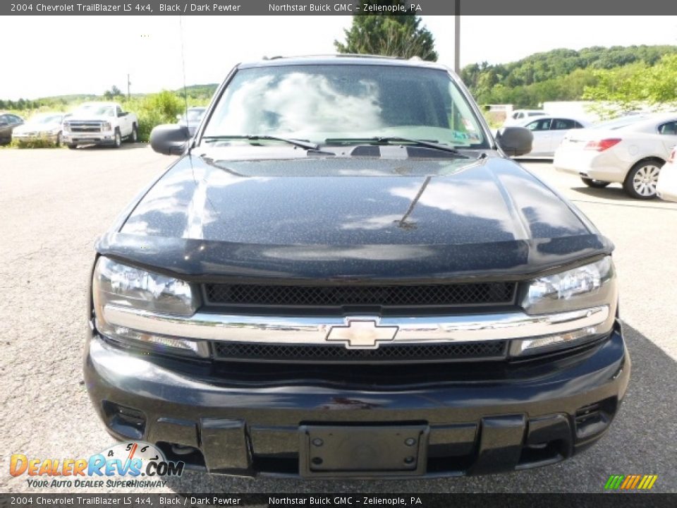 2004 Chevrolet TrailBlazer LS 4x4 Black / Dark Pewter Photo #15