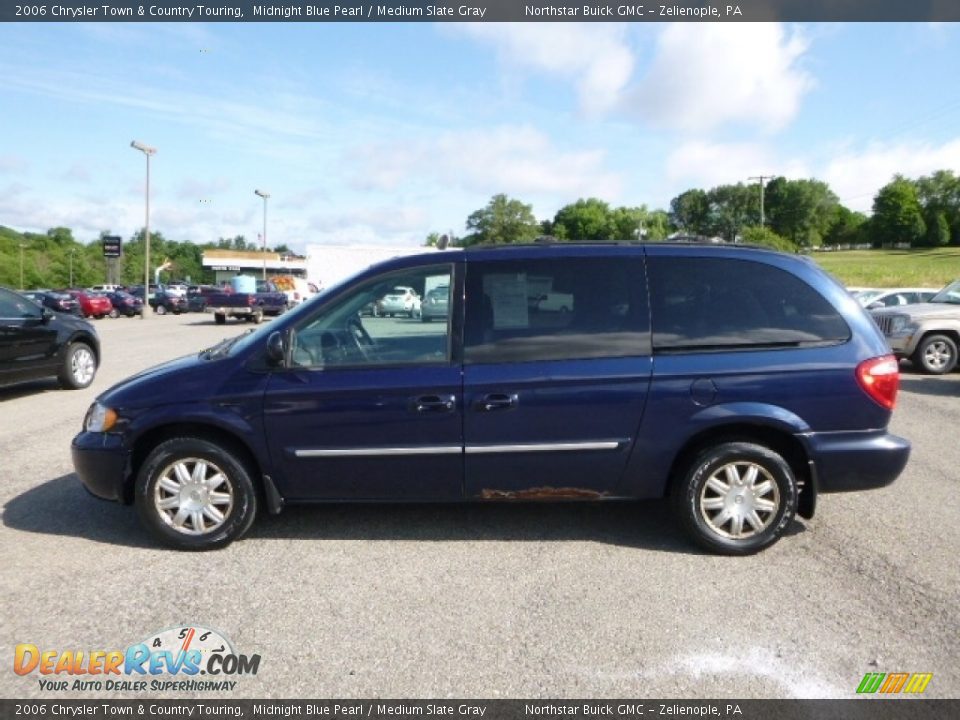 2006 Chrysler Town & Country Touring Midnight Blue Pearl / Medium Slate Gray Photo #4