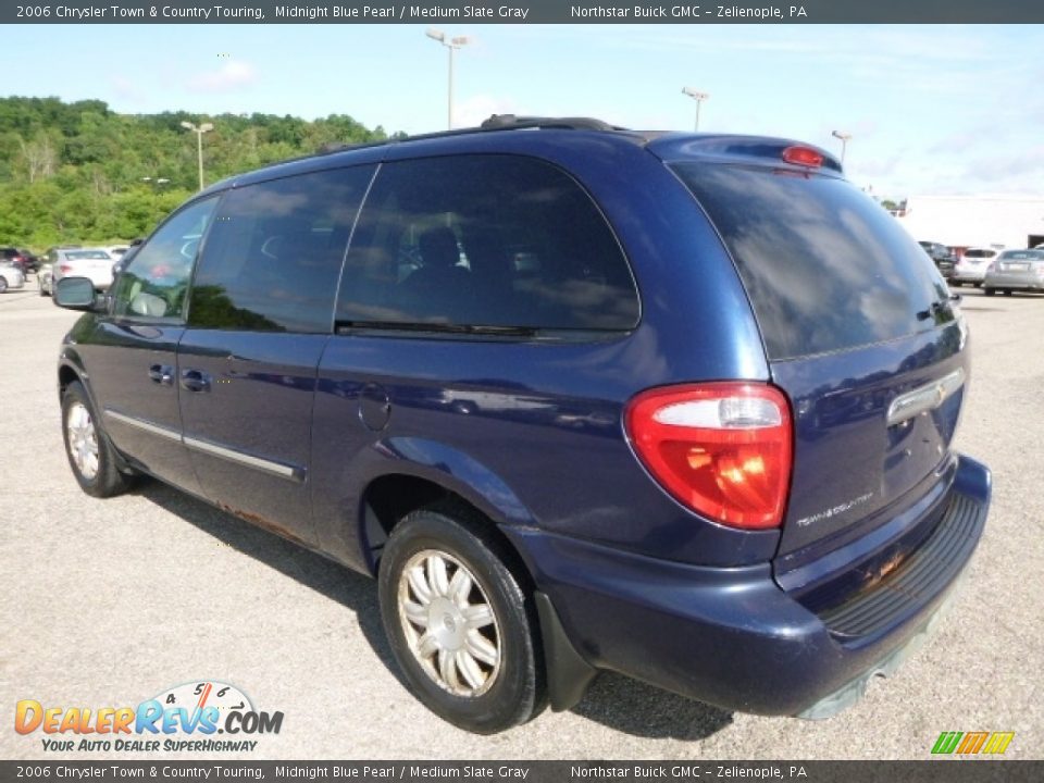 2006 Chrysler Town & Country Touring Midnight Blue Pearl / Medium Slate Gray Photo #5