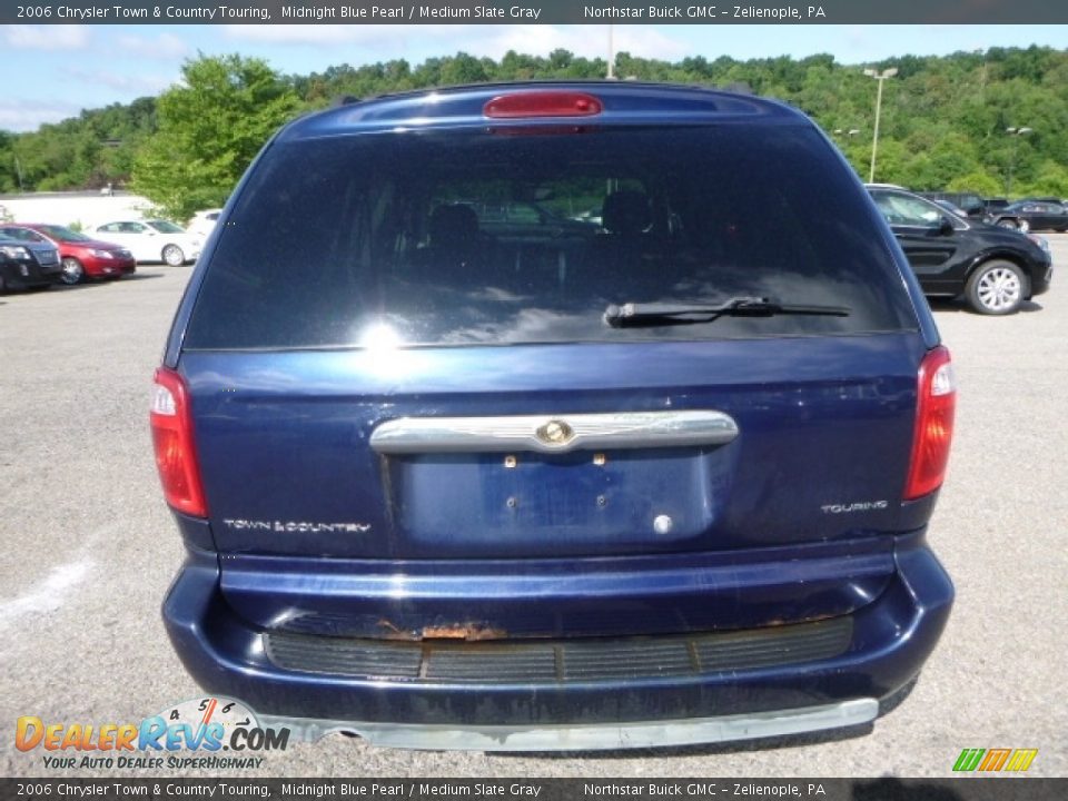 2006 Chrysler Town & Country Touring Midnight Blue Pearl / Medium Slate Gray Photo #6