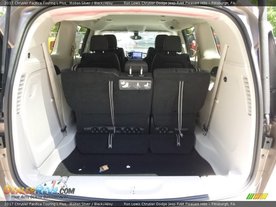 2017 Chrysler Pacifica Touring L Plus Molten Silver / Black/Alloy Photo #3
