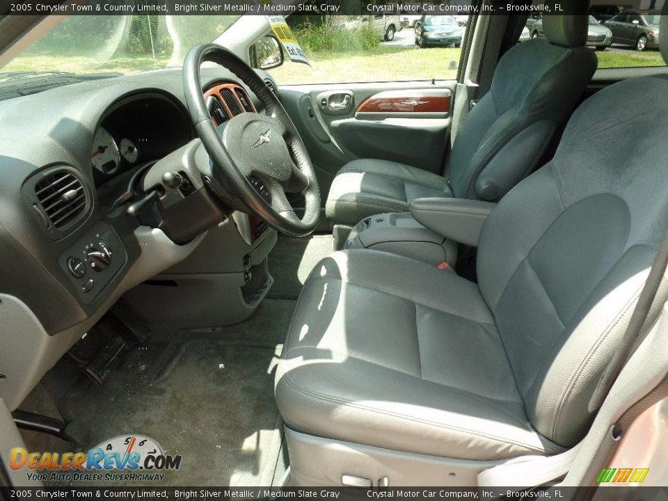 2005 Chrysler Town & Country Limited Bright Silver Metallic / Medium Slate Gray Photo #4