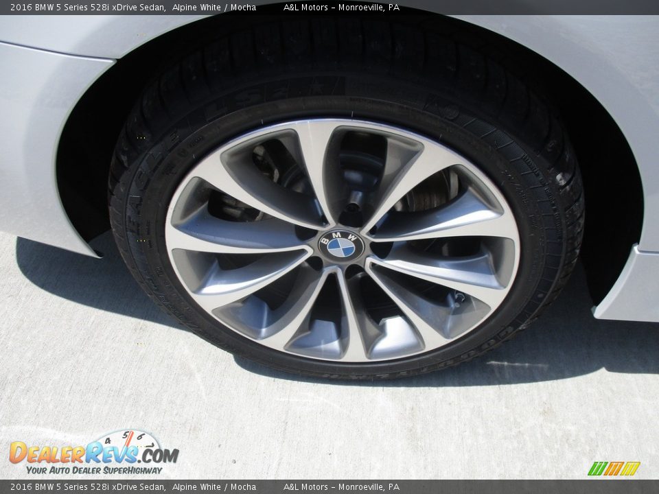 2016 BMW 5 Series 528i xDrive Sedan Alpine White / Mocha Photo #3