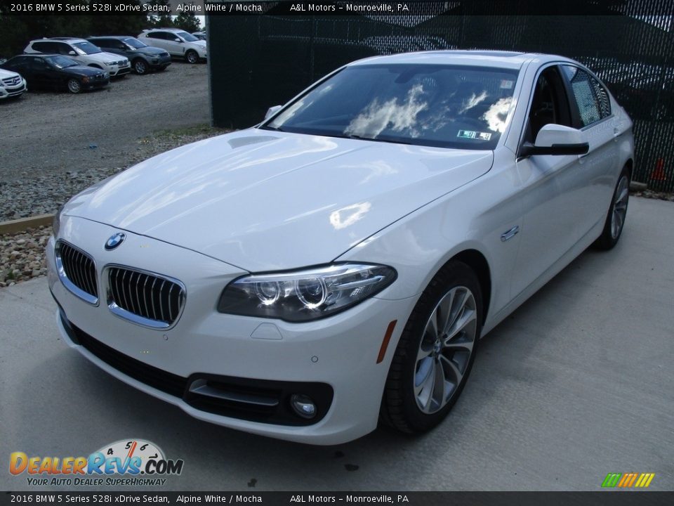2016 BMW 5 Series 528i xDrive Sedan Alpine White / Mocha Photo #7