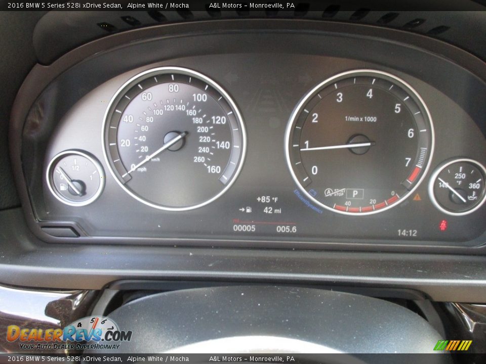 2016 BMW 5 Series 528i xDrive Sedan Alpine White / Mocha Photo #20