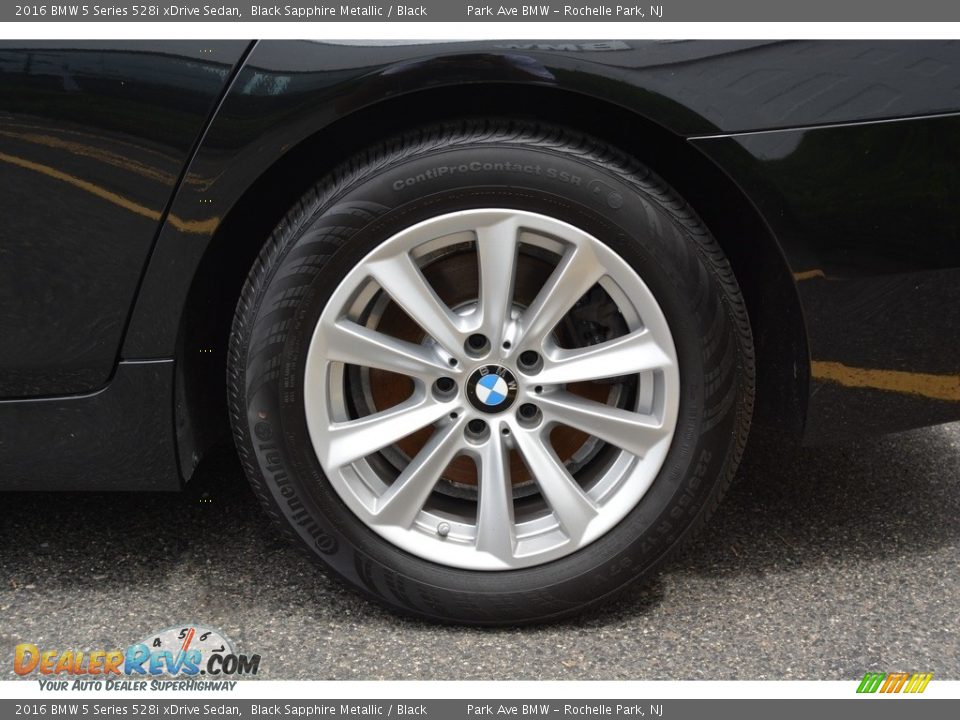 2016 BMW 5 Series 528i xDrive Sedan Black Sapphire Metallic / Black Photo #30