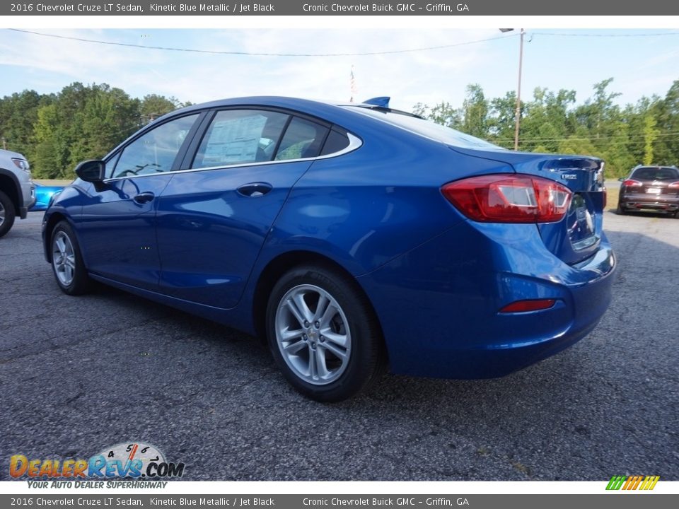 2016 Chevrolet Cruze LT Sedan Kinetic Blue Metallic / Jet Black Photo #5