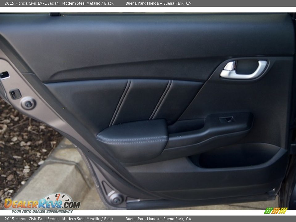 2015 Honda Civic EX-L Sedan Modern Steel Metallic / Black Photo #26