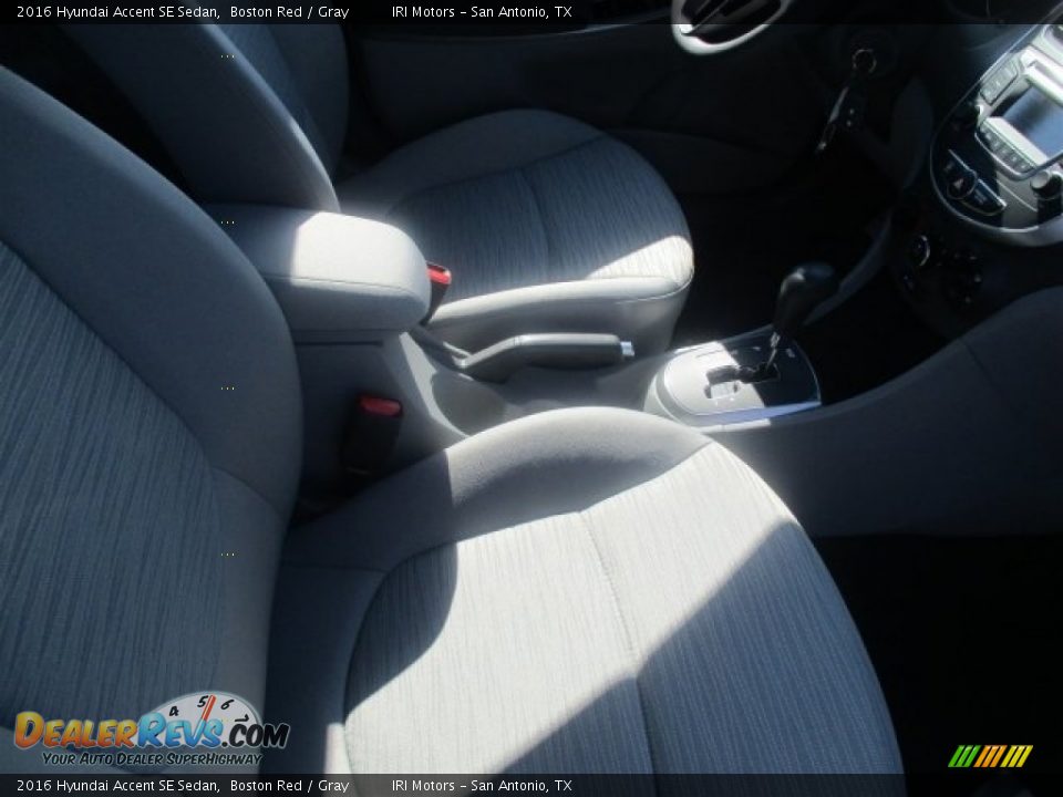 2016 Hyundai Accent SE Sedan Boston Red / Gray Photo #12