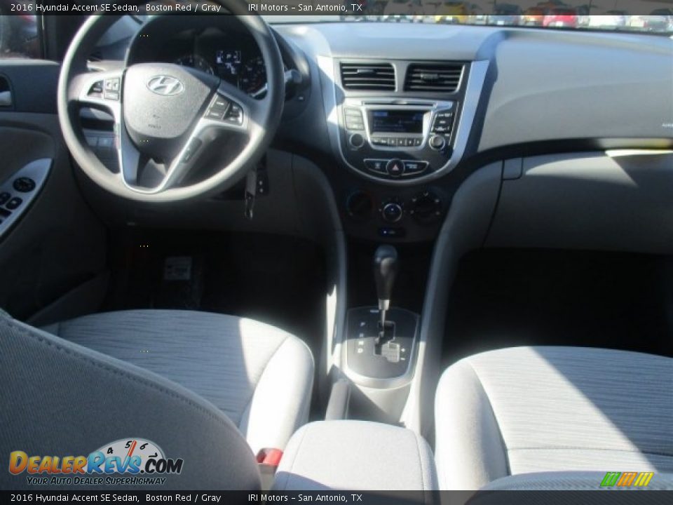 2016 Hyundai Accent SE Sedan Boston Red / Gray Photo #19