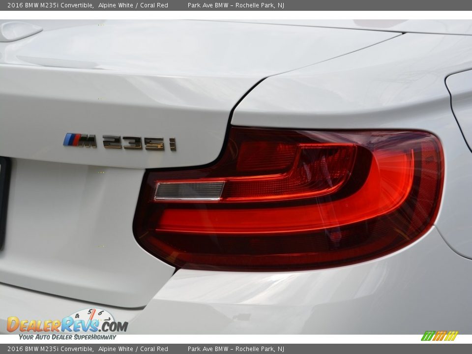 2016 BMW M235i Convertible Alpine White / Coral Red Photo #23