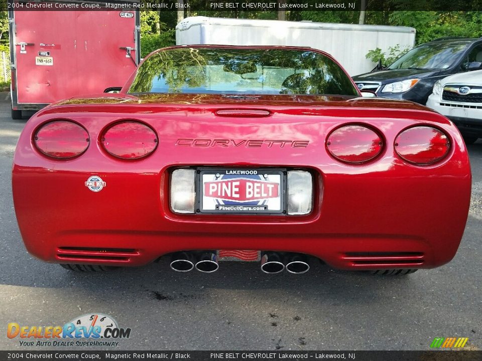 2004 Chevrolet Corvette Coupe Magnetic Red Metallic / Black Photo #6
