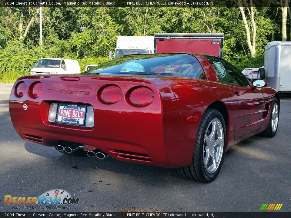 2004 Chevrolet Corvette Coupe Magnetic Red Metallic / Black Photo #7