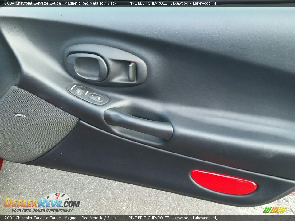 2004 Chevrolet Corvette Coupe Magnetic Red Metallic / Black Photo #9