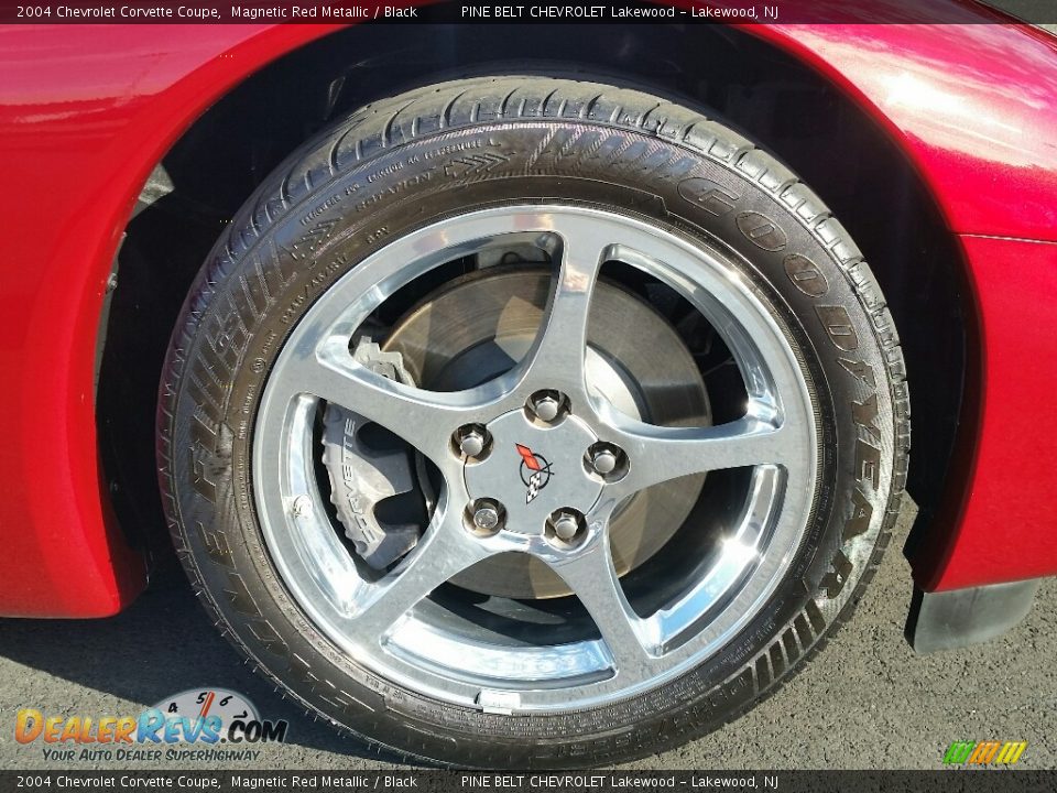 2004 Chevrolet Corvette Coupe Magnetic Red Metallic / Black Photo #33