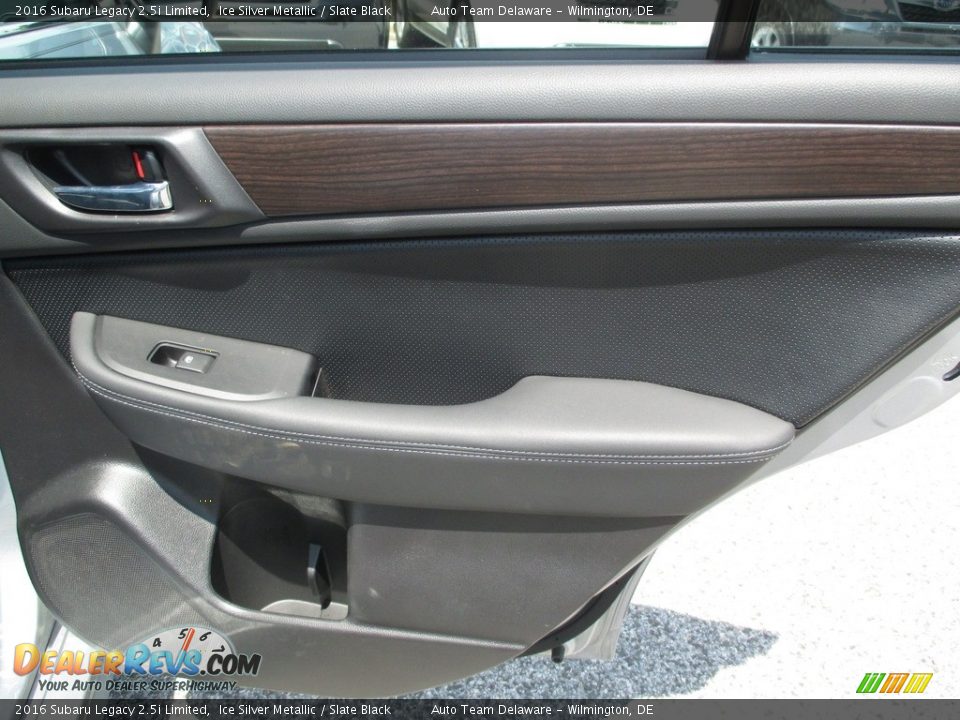 2016 Subaru Legacy 2.5i Limited Ice Silver Metallic / Slate Black Photo #31